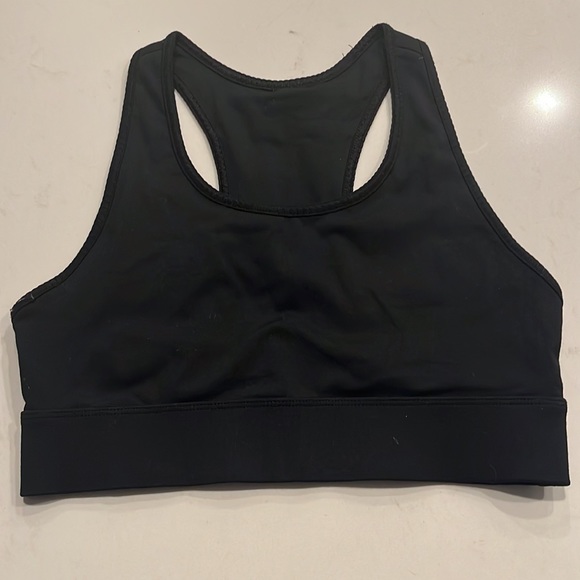 Sports bra bundle (7) - Picture 11 of 15